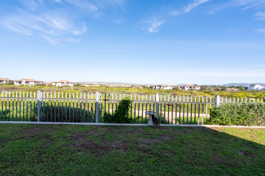 4 Bedroom Property for Sale in Sunset Estate Western Cape